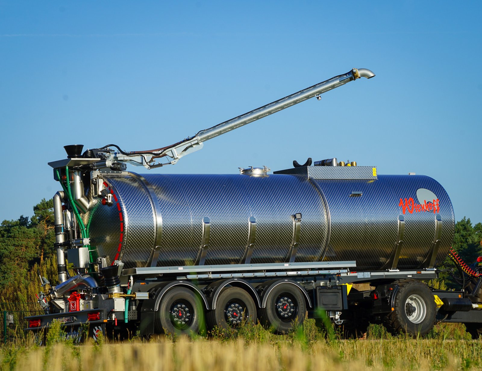 Zubringerfaß des Typs Wienhoff | Tanksattelauflieger | 30m³ V2A | NEU | Gülle | Gärrest, Neumaschine in Lingen (Ems) (Bild 7)